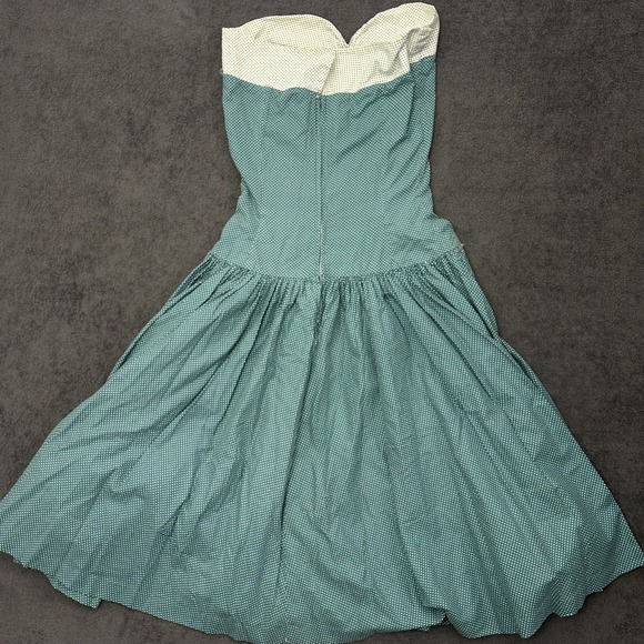 VINTAGE 50s Elaine Terry dress with full skirt polka dots & sweathear neckline - Picture 6 of 11